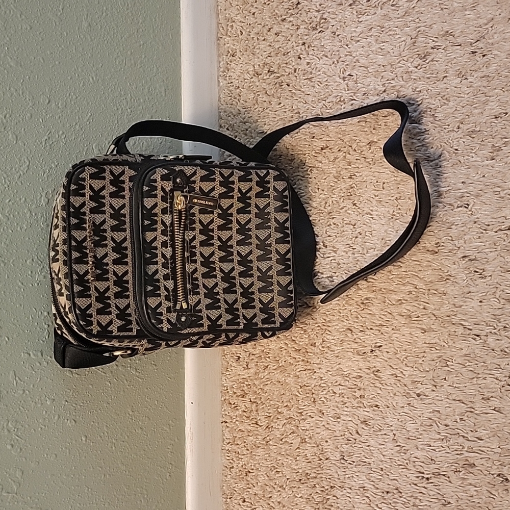 Small Michael Kors Crossbody Bag